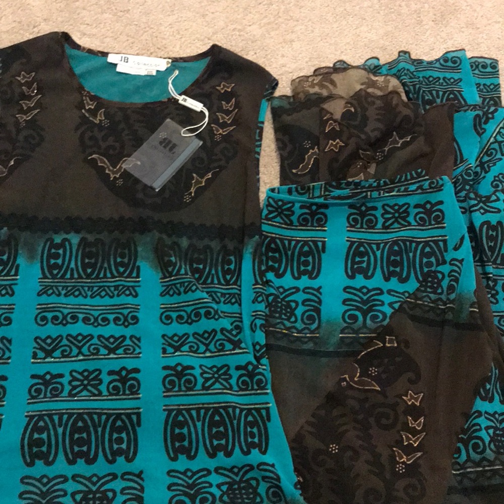 Very cute set from JB Collection 👗